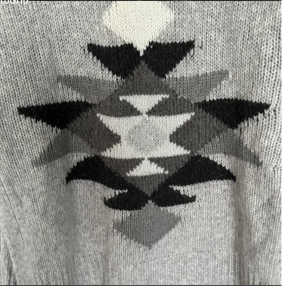 Aerie sweater - Picture 7 of 9